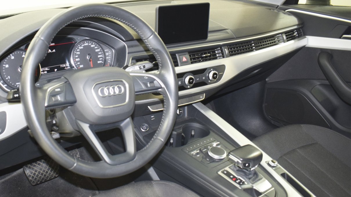 Audi A4 2.0TDI Design edition S tronic 150CV (AUTOMÁTICO) Diesel de ocasión 9