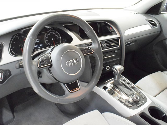 Audi A4  2.0TDI DPF Multitronic 150CV (AUTOMÁTICO) Diesel de ocasión 10