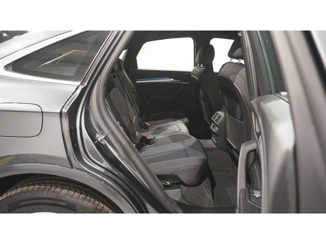 Audi Q5 sportback 40 TDI  Black line quattro-ultra S tronic 204CV (AUTOMÁTICO 4X4) Diesel seminuevo de segunda mano 11