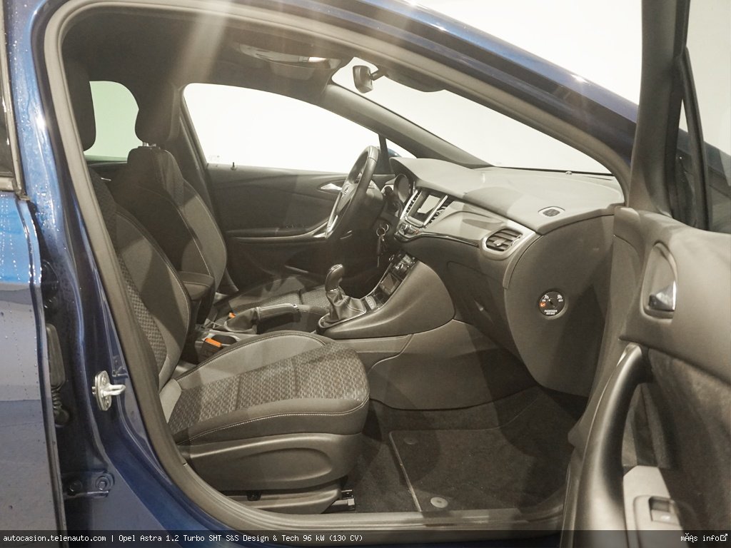 Opel Astra 1.2 Turbo SHT S&S Design & Tech 96 kW (130 CV) Gasolina seminuevo de segunda mano 4