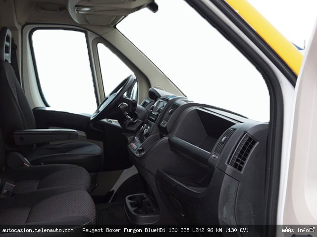 Peugeot Boxer Furgon BlueHDi 130 335 L2H2 96 kW (130 CV) Diésel de ocasión 5
