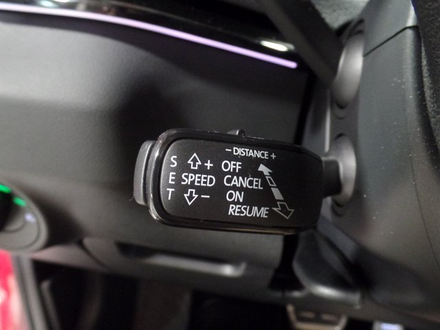 Skoda Karoq 1.5 TSI ACT Style DSG 110 kW (150 CV) (AUTOMÁTICO) Gasolina kilometro 0 de segunda mano 3