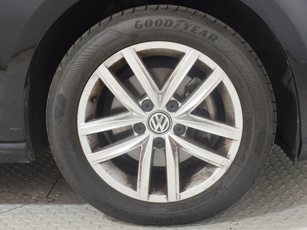Volkswagen Golf 1.5 TSI Life 130CV Gasolina kilometro 0 de ocasión 9