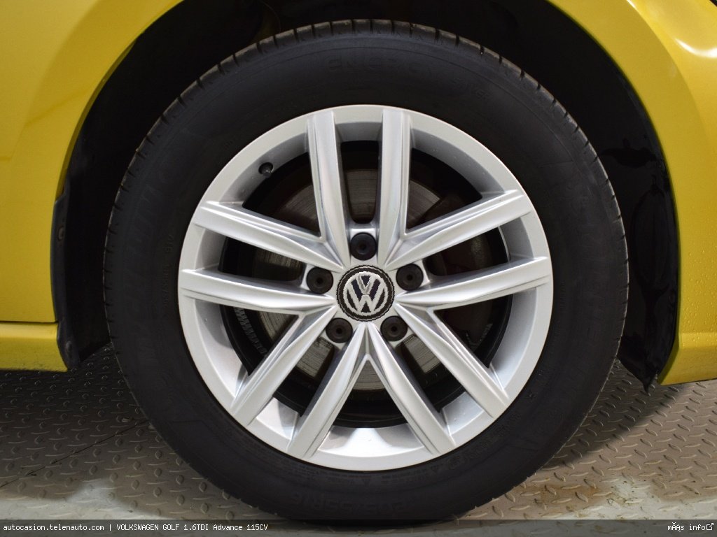 Volkswagen Golf 1.6TDI Advance 115CV Diesel de segunda mano 13
