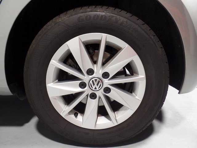 Volkswagen Golf 2.0TSI R 320CV DSG (AUTOMÁTICO) Gasolina kilometro 0 de segunda mano 10