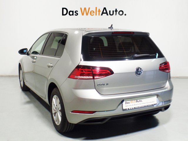 Volkswagen Golf R-Line 1.6 TDI 85 kW (115 CV)  de segunda mano 3