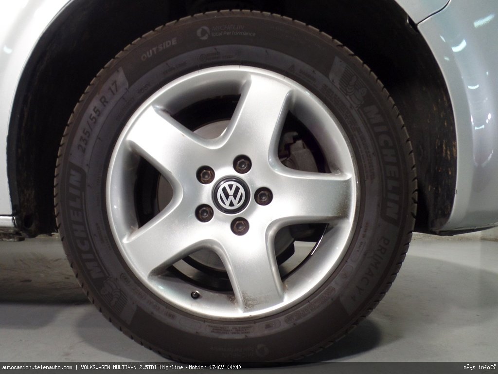 Volkswagen Multivan 2.5TDI Highline 4Motion 174CV (4X4)  Diesel de segunda mano 11